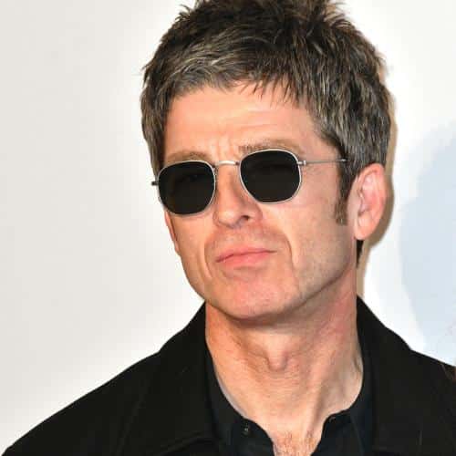 Oasis envisage d'enregistrer le prochain thème de Bond – rapport
            

