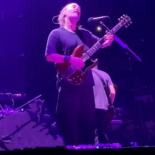 Radiohead contraint de reporter ses concerts à Copenhague en raison d'une infection à la gorge de Thom Yorke
            

