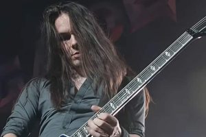 TEEMU MÄNTYSAARI à propos de la réalisation du dernier album de MEGADETH : « C&rsquo;était une surprise que DAVE MUSTAINE veuille autant nous inclure parmi les membres du groupe »