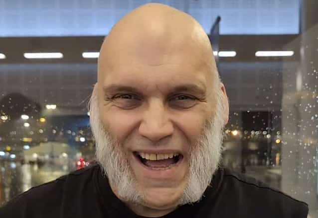 BLABBERMOUTH.NET