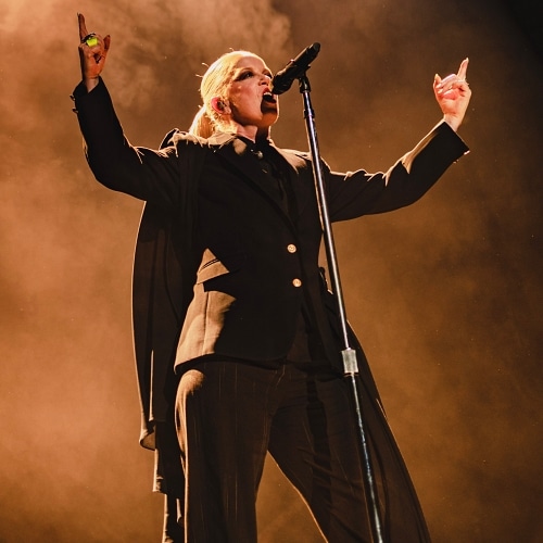 Garbage et Placebo s'unissent pour Teenage Cancer Trust au Royal Albert Hall
            

