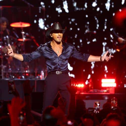 Pourquoi Tim McGraw « sanglotait-il » dans la rue ?
            


