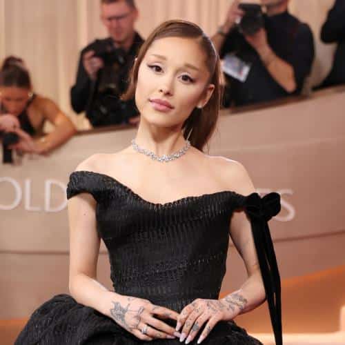 Ariana Grande annonce un nouvel album Petal, mais quand sortira-t-il ?
            

