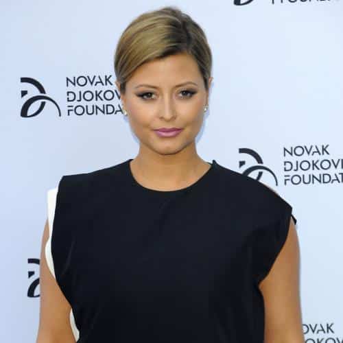 Holly Valance surprise en train d'embrasser un ancien garde du corps
            

