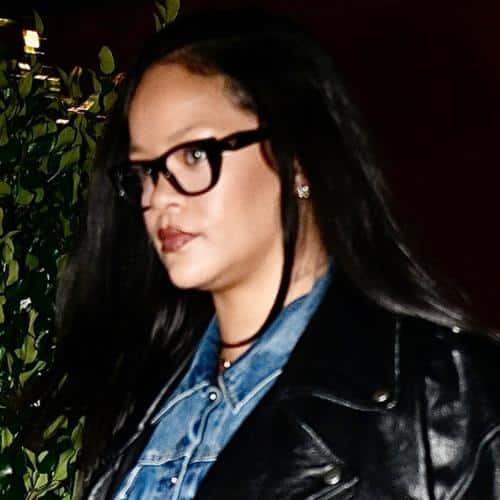 La femme accusée d'avoir tiré au domicile de Rihanna comparaît devant le tribunal
            

