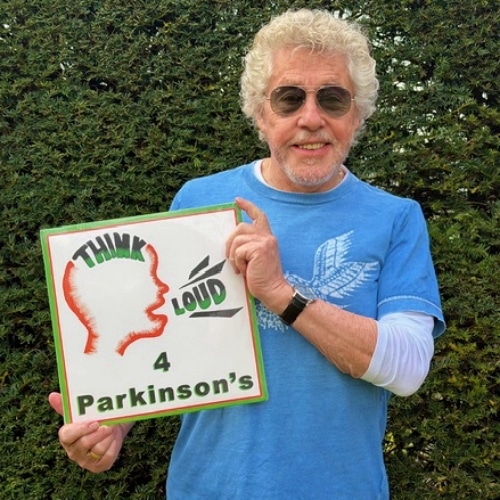 Sir Roger Daltrey rejoint la royauté du rock pour « Think Loud » pour la recherche sur la maladie de Parkinson
            

