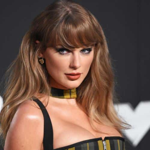 Taylor Swift dépose une marque pour la voix et l'image au milieu des problèmes d'IA
            

