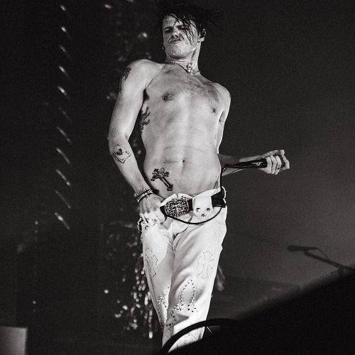Yungblud ouvre sa tournée des arènes au Royaume-Uni avec un retour triomphal à Sheffield
            

