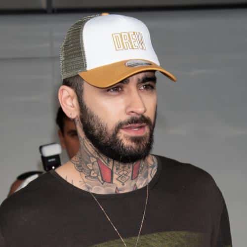 Zayn Malik annule Tonight Show avec Jimmy Fallon en raison de problèmes de santé cardiaque
            

