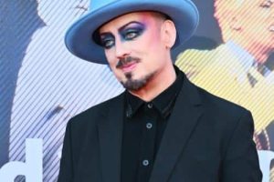 Boy George lance AI Karma Chameleon