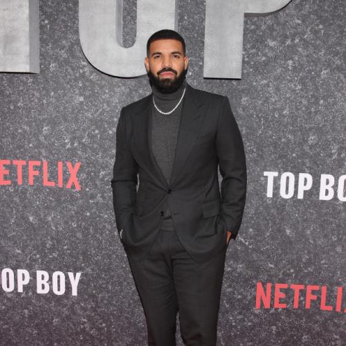 Drake étonne ses fans avec la sortie d'un triple album
            

