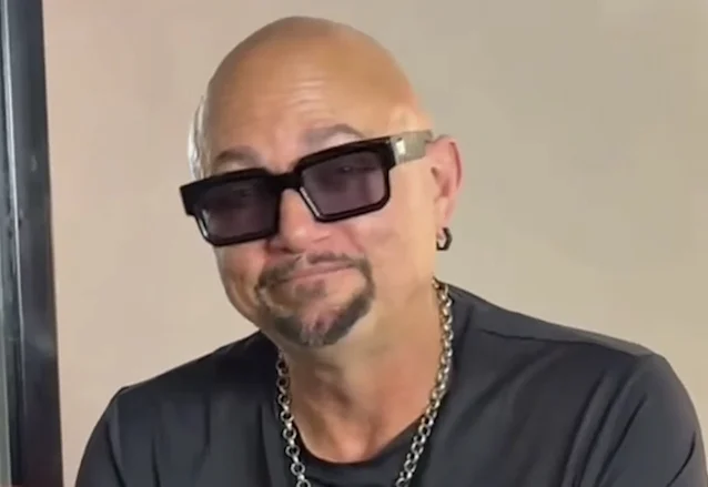 BLABBERMOUTH.NET