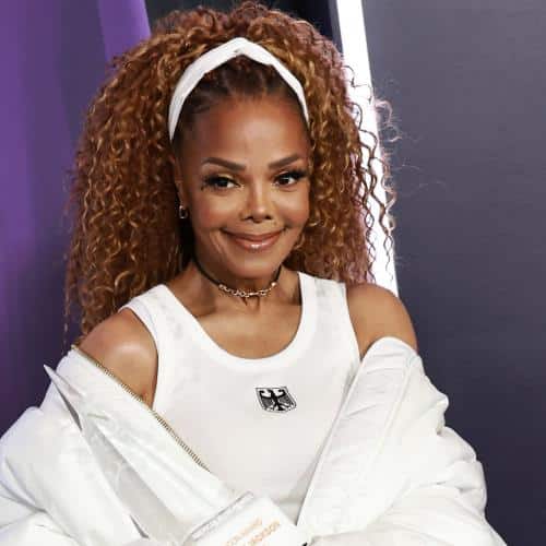 Janet Jackson plaide pour la paix au Grammy Hall Of Fame 2026
            

