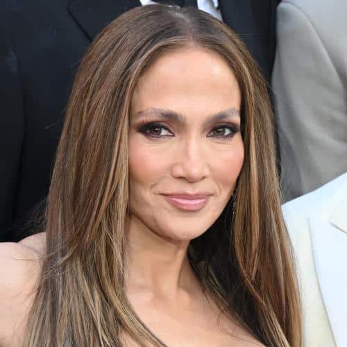 Jennifer Lopez passe à la maison de rêve de 18 millions de dollars
            

