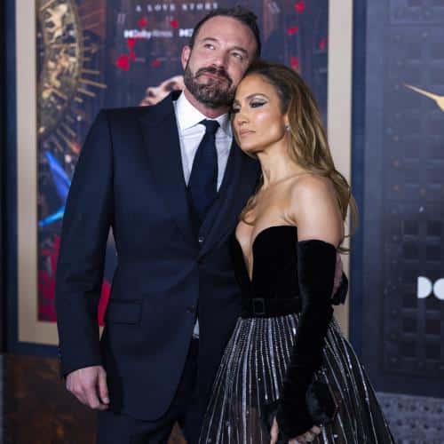 Jennifer Lopez remet en vente la maison qu'elle partageait avec Ben Afflect à prix réduit
            

