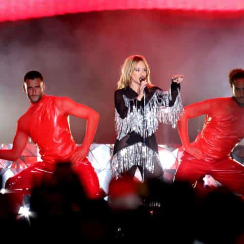 Kylie Minogue explique pourquoi elle refuse d'être « enfermée »
            

