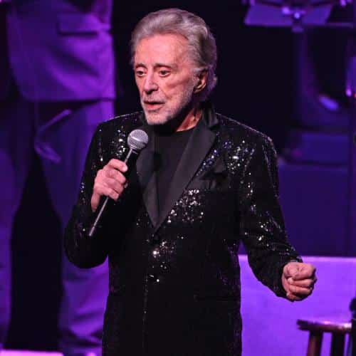 La police a appelé au domicile de Frankie Valli au milieu d'un différend en cours avec son fils
            


