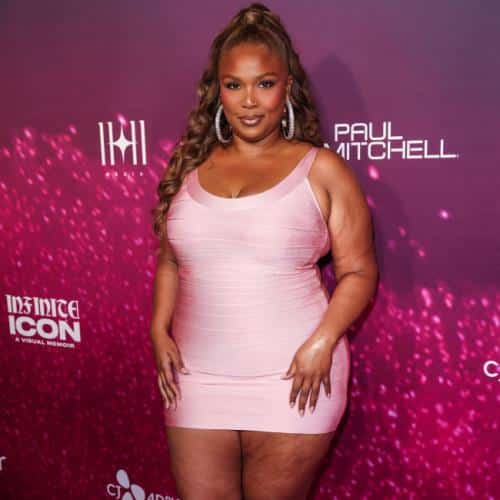 Lizzo laisse les fans décider de son son
            

