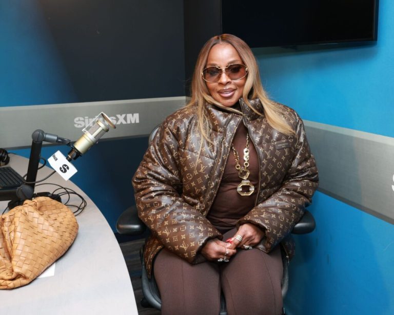Mary J. Blige est récemment apparue sur Bevelations de SiriusXM pour promouvoir son film de concert « Mary J. Blige : For My Fans, Live From Madison Garden ».
