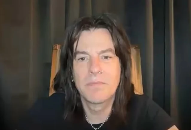 BLABBERMOUTH.NET