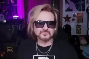 RIKKI ROCKETT sur le retour possible de POISON sur scène : « On nous a fait une offre pour 2027 »