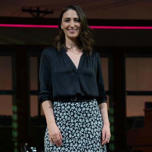 Sara Bareilles se souvient de « l'insécurité » en écrivant Waitress: The Musical
            

