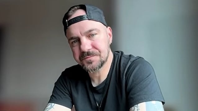BLABBERMOUTH.NET