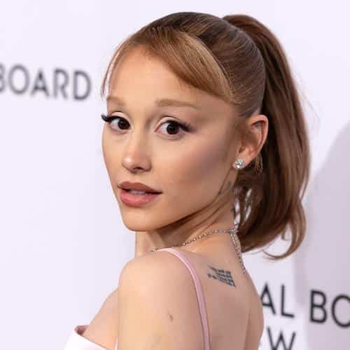 Ariana Grande critique la Maison Blanche pour avoir utilisé une chanson dans une vidéo pro-ICE