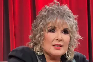 Conseil d&rsquo;ANN WILSON aux jeunes musiciens : « Si vous voulez vraiment aller jusqu&rsquo;au bout, vous devrez abandonner tout le reste »