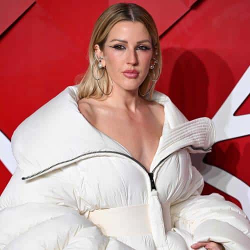 Ellie Goulding confirme la date de sortie de son nouvel album
            

