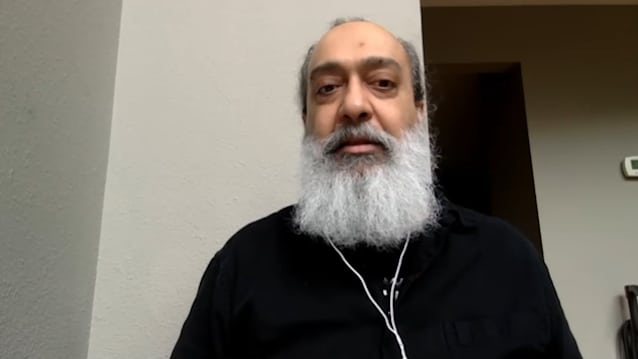 BLABBERMOUTH.NET