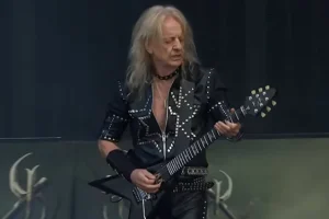 KK DOWNING fait allusion aux débuts live de KK&rsquo;S PRIEST de deux classiques de JUDAS PRIEST au cours de la tournée nord-américaine de septembre/octobre 2026