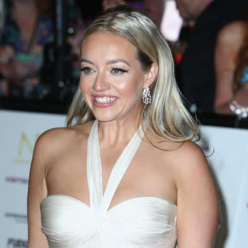 Kelsey Parker, la veuve de Tom Parker, annonce sa grossesse
            


