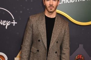 Kevin Jonas a « vomi » lors du premier rendez-vous de Nick Jonas avec Priyanka Chopra