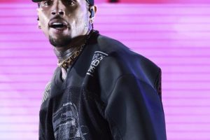 La gouvernante de Chris Brown sanglote lors d&rsquo;un procès pour mutilation de chien