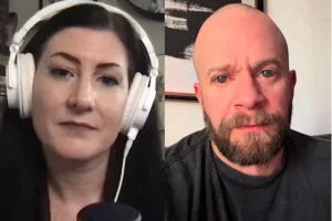 L&rsquo;ancien claviériste de CRADLE OF FILTH, LINDSAY SCHOOLCRAFT, déchire PHIL LABONTE à cause de son opinion « extrêmement toxique » selon laquelle « la thérapie est pour les femmes »