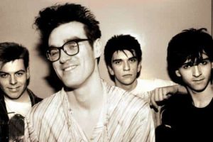 Le Salford Lads Club célèbre le quarantième anniversaire de The Queen Is Dead des Smith avec un poème original