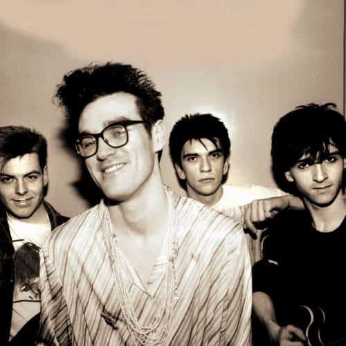 Le Salford Lads Club célèbre le quarantième anniversaire de The Queen Is Dead des Smith avec un poème original