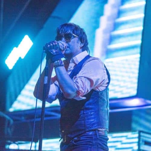Les Strokes expliquent le retard du nouvel album