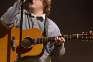Lewis Capaldi fait le point sur le troisième album