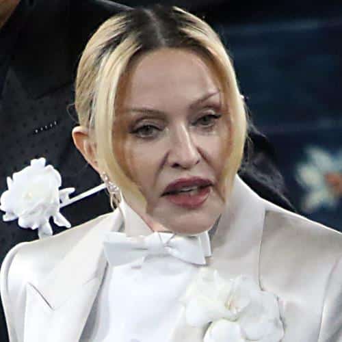 Madonna a un « mauvais genou » à force de danser avec des talons hauts