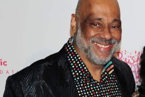 Rev Run et Russell Simmons pleurent la mort de leur frère Danny Simmons
