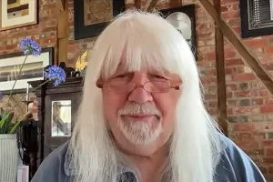SWEET Guitariste ANDY SCOTT : Je continuerai jusqu&rsquo;à ce que quelqu&rsquo;un me dise : « Tu dois arrêter maintenant ». Vous ne pouvez plus jouer.