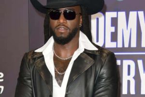 Shaboozey a découvert qu&rsquo;il figurait dans Cowboy Carter de Beyoncé lorsqu&rsquo;il a vu la tracklist