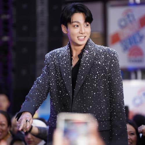 Une Brésilienne condamnée pour avoir traqué la star du BTS, Jungkook