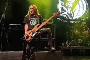 VOIVOD recrute ERIC FORREST pour la tournée européenne de l&rsquo;été 2026 après que « Family Matter » ait forcé SNAKE à s&rsquo;absenter des spectacles