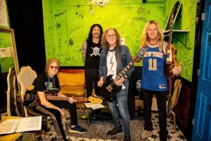 THE DEAD DAISIES annoncent un deuxième concert de retrouvailles avec GLENN HUGHES
