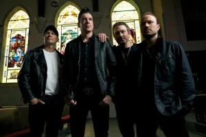 THEORY OF A DEADMAN partage « Funeral Song » du prochain EP « Part 1: Funeral Songs »
