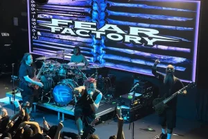 Regarder : FEAR FACTORY célèbre le 30e anniversaire de l’album « Demanufacture » à Bogotá, Colombie