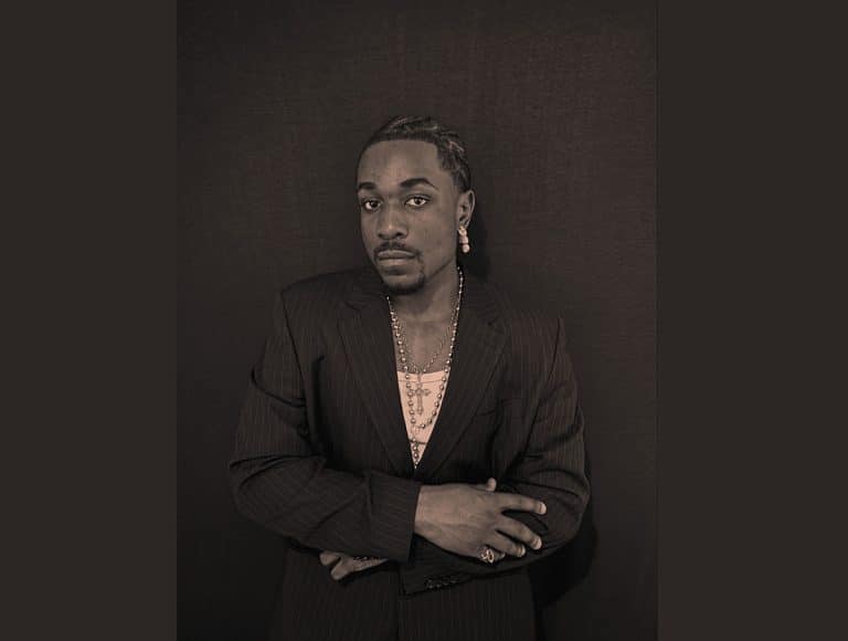 Drazz construit son parcours Afrobeats brique par brique à travers le Royaume-Uni
